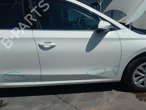 Used Right front door Right front door 36855846 36855846