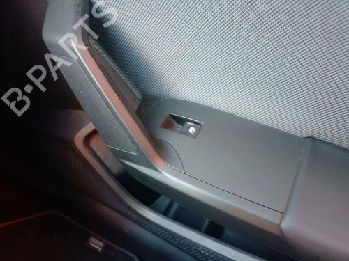 Højre fortil elrude kontakt Højre fortil elrude kontakt SEAT LEON (KL1, KLG) 1.0 TSI (110 hp) 36448754 36448754