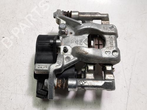 right-rear-brake-caliper-toyota-yaris-cross-mxp_-2020-23411624 main image