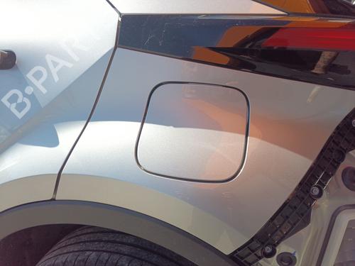 Używane Klapa wlewu paliwa TOYOTA C-HR (_X2_, _H2_) Hybrid (197 hp) 24808033