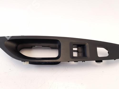 Used Front left interior door handle Front left interior door handle SEAT ALTEA XL (5P5, 5P8) 1.6 TDI (90 hp) 7662993 7662993