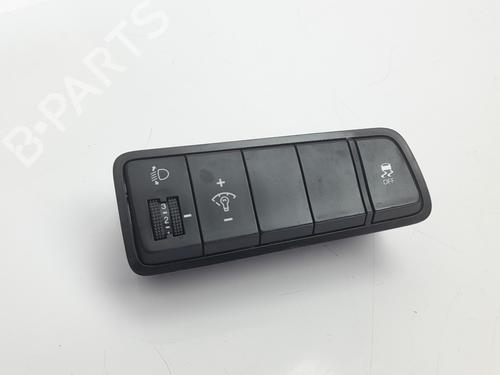 Used Switch HYUNDAI TUCSON (TL, TLE) [2015-2023]  7738211