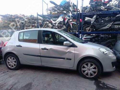 Used Parts RENAULT CLIO III (BR0/1, CR0/1) 1.5 dCi (BR17, CR17) (86 hp) 4440565