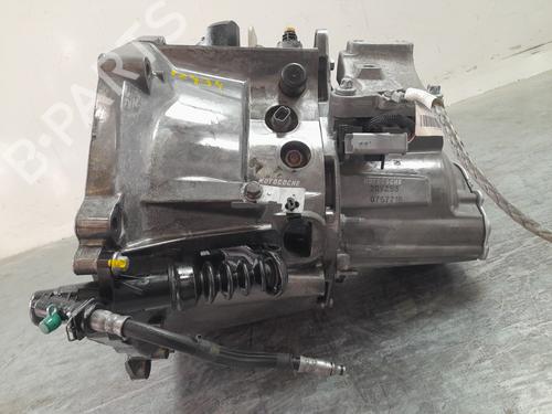 Gearbox DS DS 3 / DS 3 CROSSBACK (UR_, UC_, UJ_) 1.5 BlueHDi 100 (UCYHYJ) | BP32035311M3 - Image 5