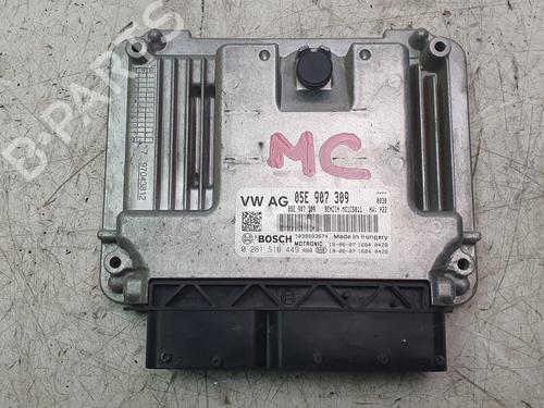 Used Engine control unit (ECU) SEAT LEON (5F1) 1.5 TSI (150 hp) 28599588