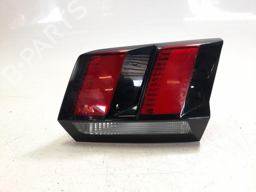 Used Right tailgate light PEUGEOT 3008 II SUV (MC_, MR_, MJ_, M4_) [2016-2026]  22550596