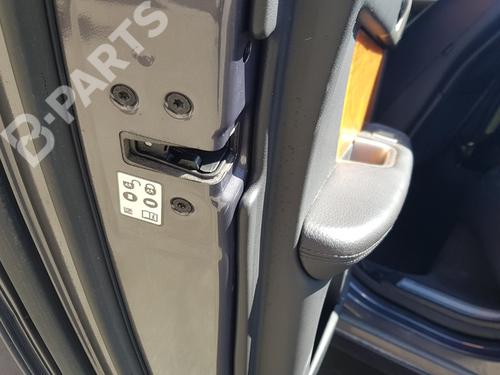 Used Rear left lock Rear left lock JAGUAR XF I (X250) 3.0 D (241 hp) 9739446 9739446