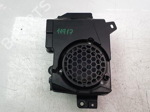 Used Radio MAZDA 3 Hatchback (BP) 2.0 SKYACTIV-G M Hybrid (122 hp) 31097103