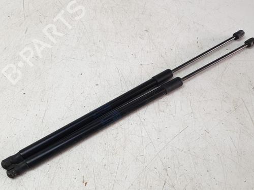 Used Tailgate lift support Tailgate lift support VW PASSAT B8 Variant (3G5, CB5) 2.0 TDI (200 hp) 22649574 22649574