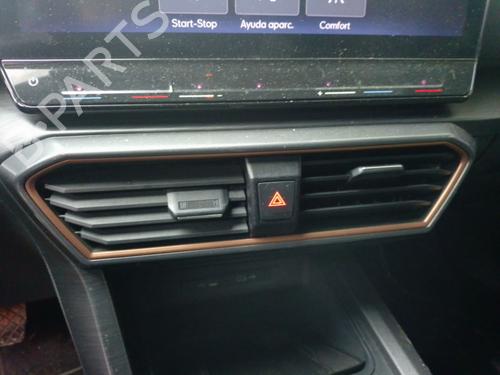 Warning switch CUPRA FORMENTOR (KM7, KMP) 1.5 TSI | BP40447392I22 - Image 2