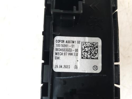 Left front window switch CITROËN C4 III (BA_, BB_, BC_) 1.2 PureTech 130 (BAHNSA, BAHNSB) | BP28098005I27 
