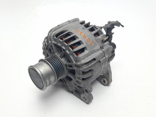 Alternador AUDI A1 Sportback (GBA) 30 TFSI (116 hp) 04E903105 | 04E903105 | ALF870501BS | AF000BL07L4 |