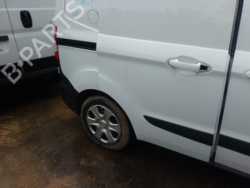 Used Rear axle FORD TRANSIT COURIER B460 Box Body/MPV 1.5 TDCi (75 hp) 31980643