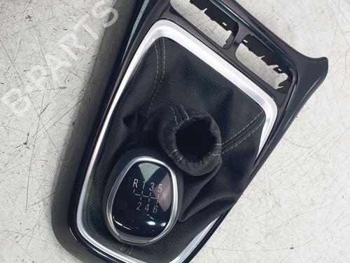 Used Shift knob Shift knob OPEL CROSSLAND X / CROSSLAND (P17, P2QO) 1.2 (75) (110 hp) 28209373 28209373