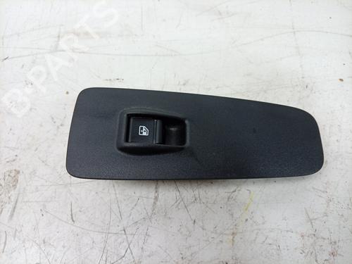 Mando elevalunas delantera derecho Mando elevalunas delantera derecho TOYOTA PROACE CITY Box Body/MPV (BPZ_) Electric (BPZS) (136 hp) 36995270 36995270