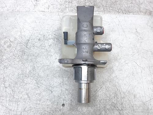 Brake master cylinder MERCEDES-BENZ M-CLASS (W166) ML 250 CDI / BlueTEC 4-matic (166.004, 166.003) | BP11187602M77 