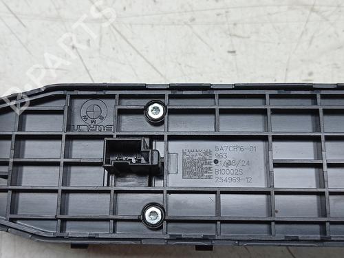 Left front window switch BMW 1 (F40) 118 d | BP37632303I27 - Image 4
