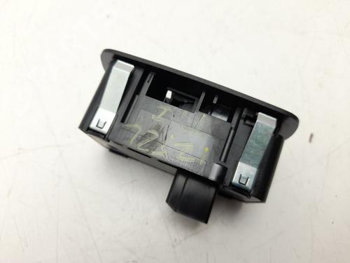 Left rear window switch MASERATI GHIBLI III (M157) 3.0 S Q4 | BP34507339I29 - Image 4