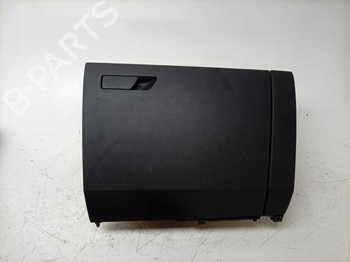 Used Glove box Glove box 33856180 33856180