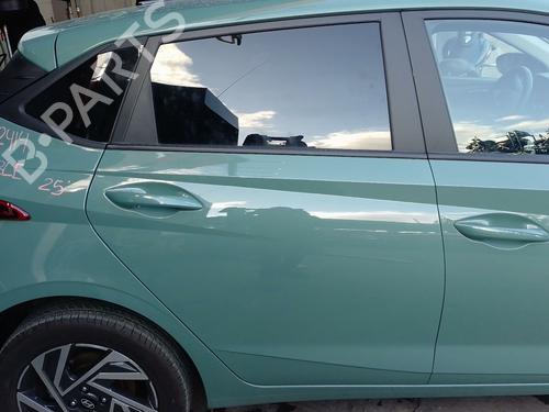 Used Right rear door HYUNDAI i20 III (BC3, BI3) 1.0 T-GDI (101 hp) 31665833