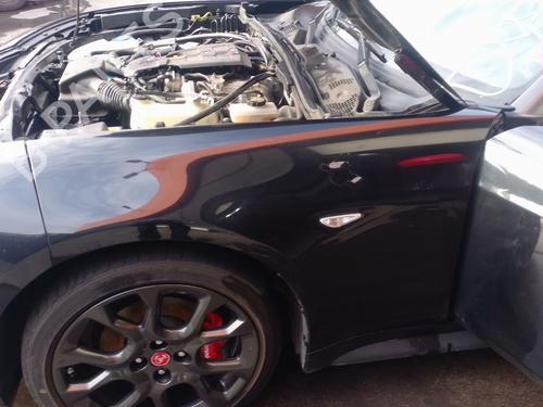 kotfluegel-links-vorne-abarth-124-spider-2016-38800861 main image