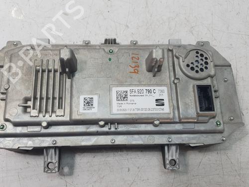 Instrument cluster SEAT LEON Sportstourer (KL8, KLD) 2.0 TDI | BP27270398C47 