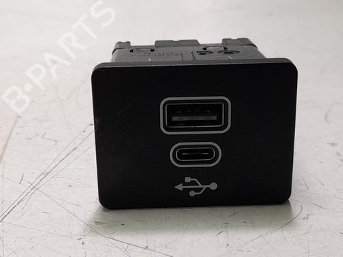 electronic-module-ford-focus-iv-hn-2018-32127189 main image