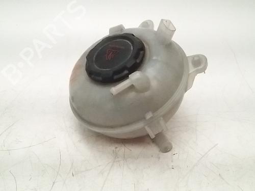 Expansion tank SEAT LEON SC (5F5) 2.0 TDI (150 hp) 5Q0121407M | 5Q0121407M |