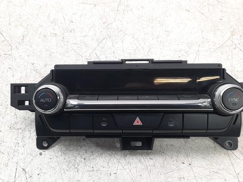 Used Climate control MAZDA 3 Saloon (BP_) 2.0 SKYACTIV-G M Hybrid (122 hp) 18100109
