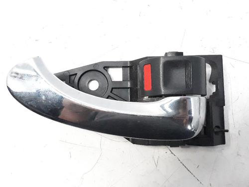Used Rear right interior door handle TOYOTA RAV 4 III (_A3_) 2.2 D 4WD (ALA30_, ALA30R) (136 hp) 8330450