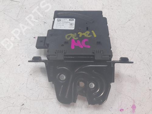 tailgate-lock-land-rover-range-rover-velar-l560-2017-33266578 main image