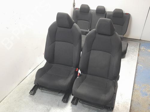 Ensemble sièges TOYOTA C-HR (_X1_) 1.8 Hybrid (ZYX10_, ZYX11_) (98 hp) 30940357