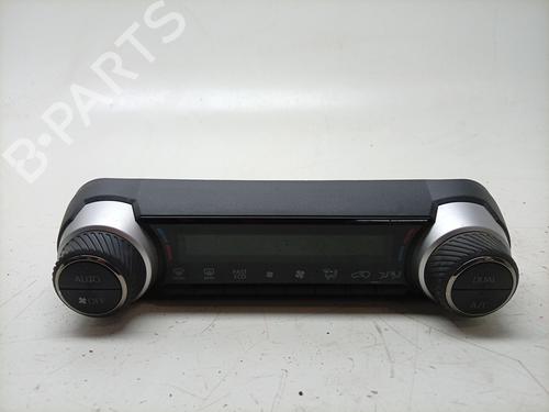climate-control-toyota-rav-4-v-_a5_-_h5_-2018-29463798 main image