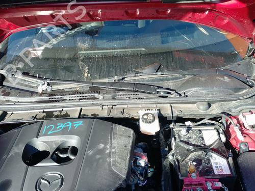 Używane Podszybie MAZDA 3 Saloon (BP_) 2.0 SKYACTIV-G M Hybrid (BP5S, BP6S) (150 hp) 31793100