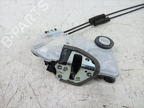 front-right-lock-toyota-rav-4-v-_a5_-_h5_-2018-38048229 main image
