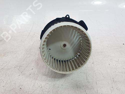 Used Heater blower motor Heater blower motor RENAULT CLIO V (B7_) 1.5 Blue dCi 100 (B7AD) (101 hp) 30960982 30960982