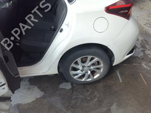 Used Rear axle TOYOTA AURIS (_E18_) 1.8 Hybrid (ZWE186_, ZWE186R) (136 hp) 27834037