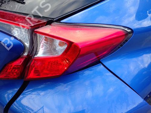 Used Right taillight TOYOTA C-HR (_X1_) 1.8 Hybrid (ZYX10_, ZYX11_) (98 hp) 30940964