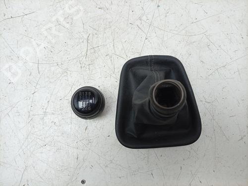 Used Shift knob Shift knob 39470679 39470679
