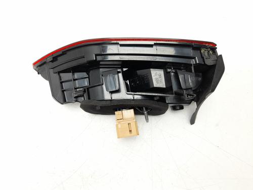 Right tailgate light VW GOLF VIII (CD1, DA1) 1.0 TSI | BP38440337C80 - Image 4
