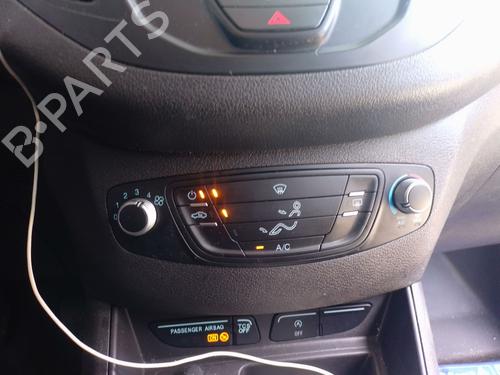 Used Climate control Climate control 37421580 37421580