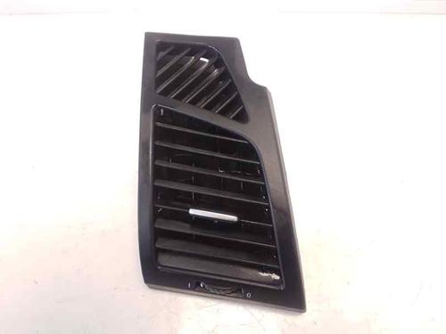 Used Air vent BMW 1 (E87) 120 d (177 hp) 11665734