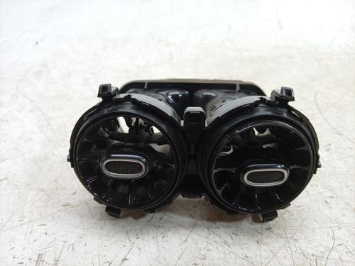 Used Air vent Air vent MERCEDES-BENZ GLA (H247) GLA 200 (247.787) (163 hp) 40526562 40526562