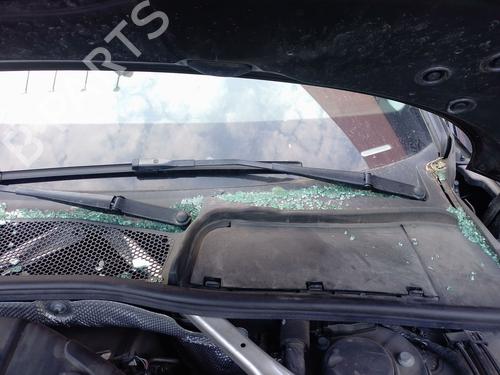 Used Front wiper motor Front wiper motor AUDI A4 B9 (8W2, 8WC) 40 TFSI Mild Hybrid (190 hp) 33812301 33812301