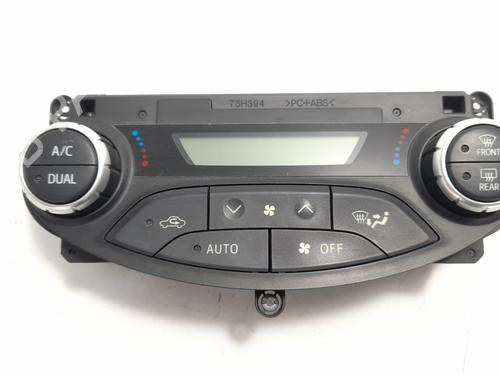 Used Climate control TOYOTA YARIS (_P13_) 1.5 Hybrid (NHP130_, NHP130) (101 hp) 7903651