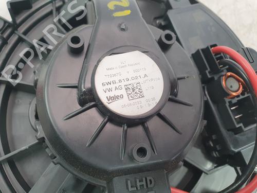 Heater blower motor VW TOURAN (5T1) | BP31320909M62 - Image 5