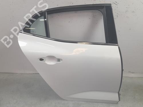 right-rear-door-renault-megane-iv-hatchback-b9amn_-2015-31177811 main image