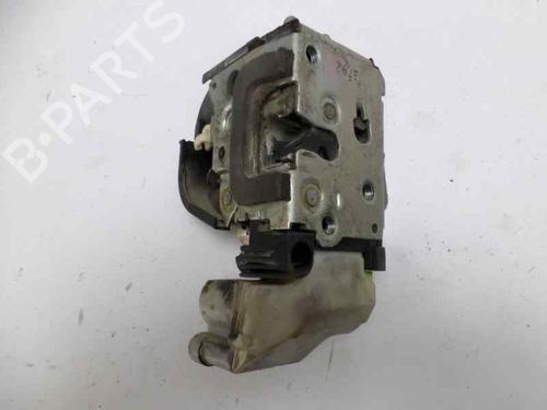 Serrure avant droite FIAT PUNTO Hatchback Van (188_) 1.2 60 (60 hp) 332038