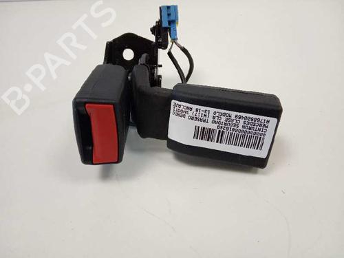 Used Rear right seatbelt MERCEDES-BENZ CLA Shooting Brake (X117) CLA 200 CDI / d (117.908) (136 hp) 6633460