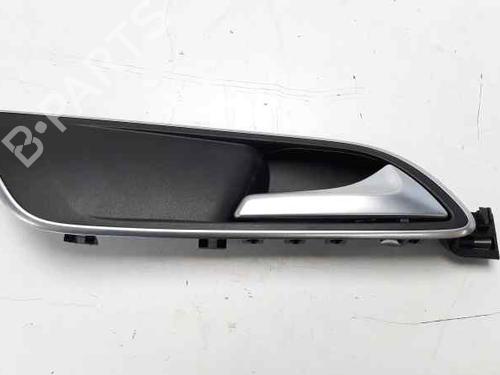 Used Front right interior door handle MERCEDES-BENZ CLA Coupe (C117) CLA 180 (117.342) (122 hp) 3210046